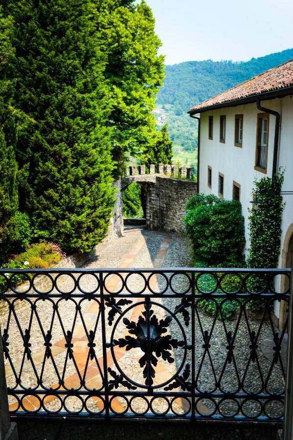 Castello Degli Angeli Otel Carobbio degli Angeli Dış mekan fotoğraf