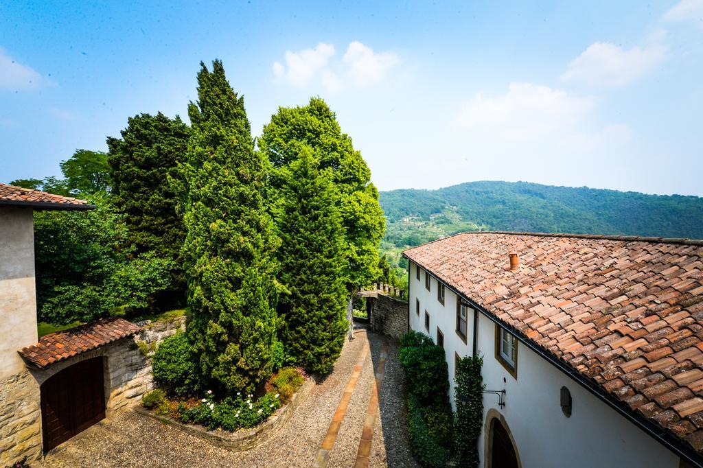 Castello Degli Angeli Otel Carobbio degli Angeli Dış mekan fotoğraf