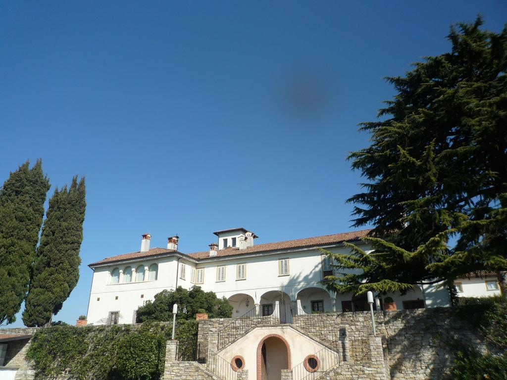 Castello Degli Angeli Otel Carobbio degli Angeli Dış mekan fotoğraf